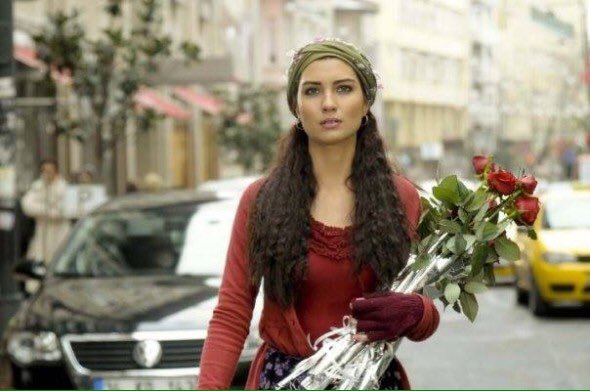 مسلسل خاطفة القلب الحلقة 1 مترجمة قصة عشق الاصلي HD