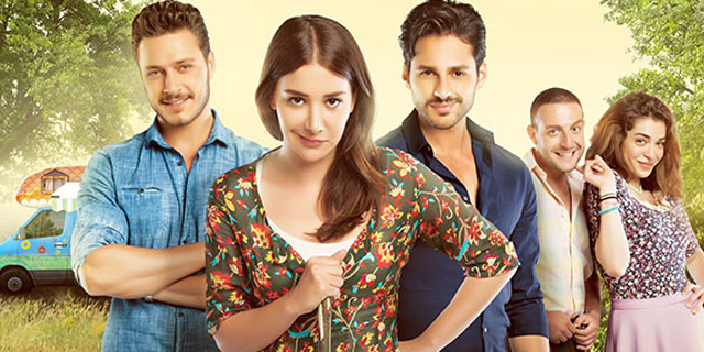مسلسل الحياة جميلة بالحب الحلقة 1 مترجمة قصة عشق الاصلي HD