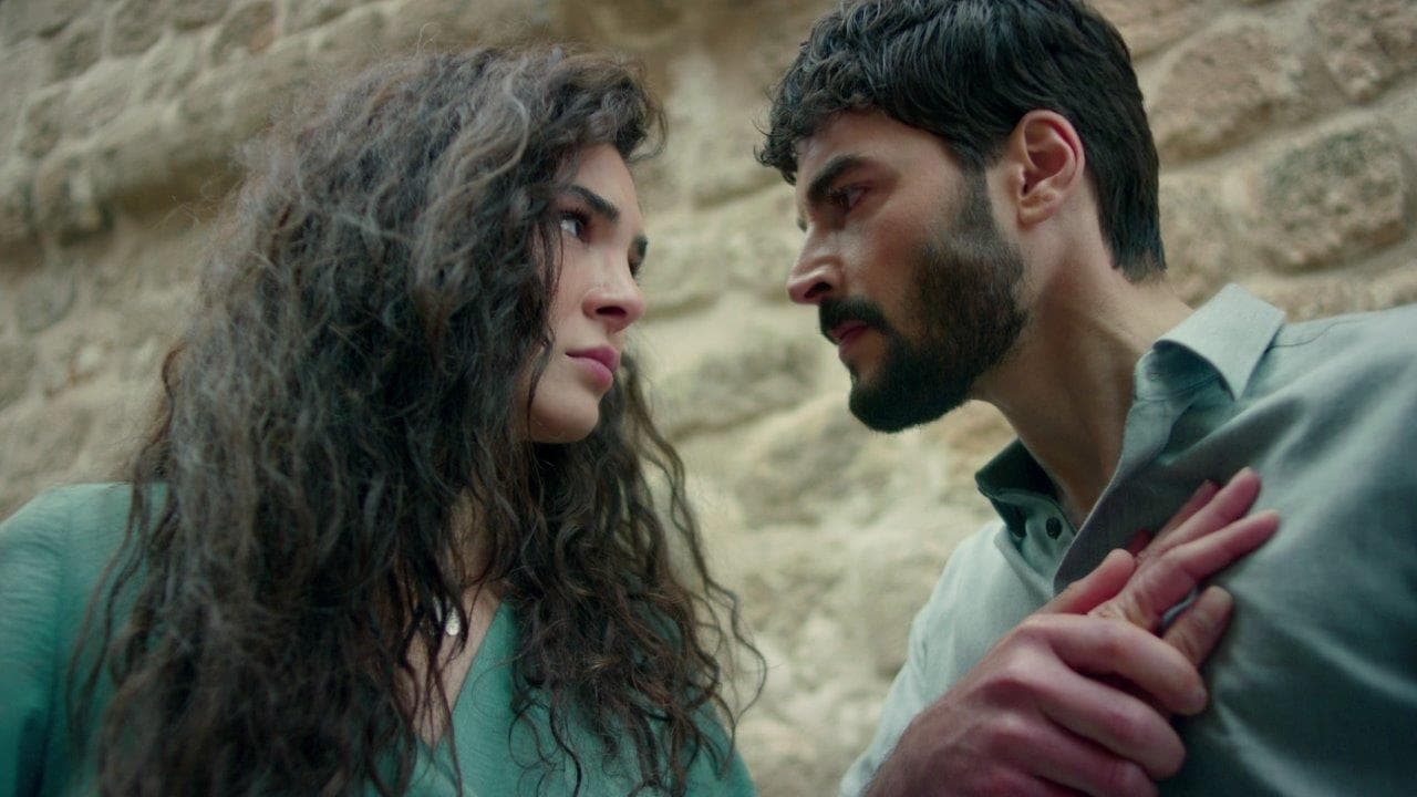 مسلسل زهرة الثالوث الحلقة 10 مترجمة قصة عشق الاصلي 3sk